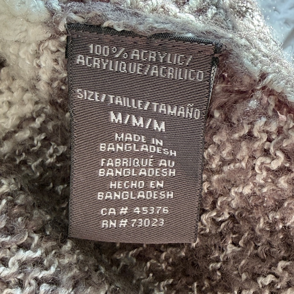Suzy Shier Cardigan - Picture 5 of 10